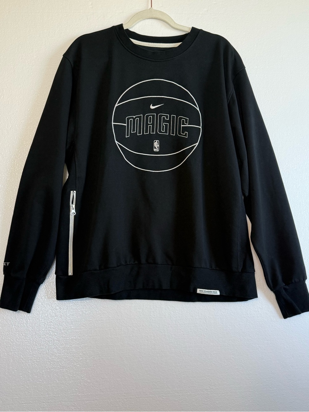 Nike Orlando Magic Standard Issue Dri-FIT Crewneck Sweatshirt Large Black FB6040